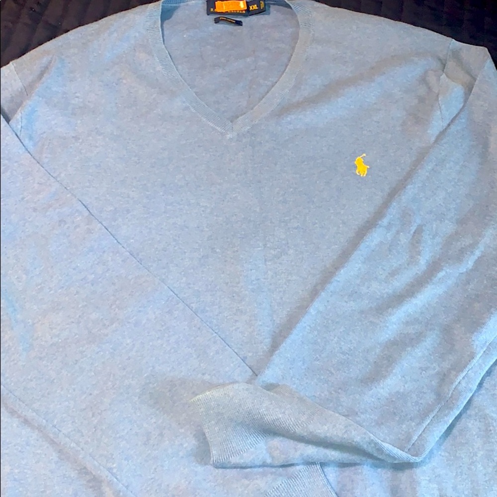 Men’s sweater